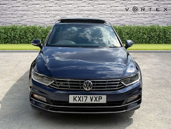 Used Volkswagen Passat 2017 for sale - 79369883: Photo