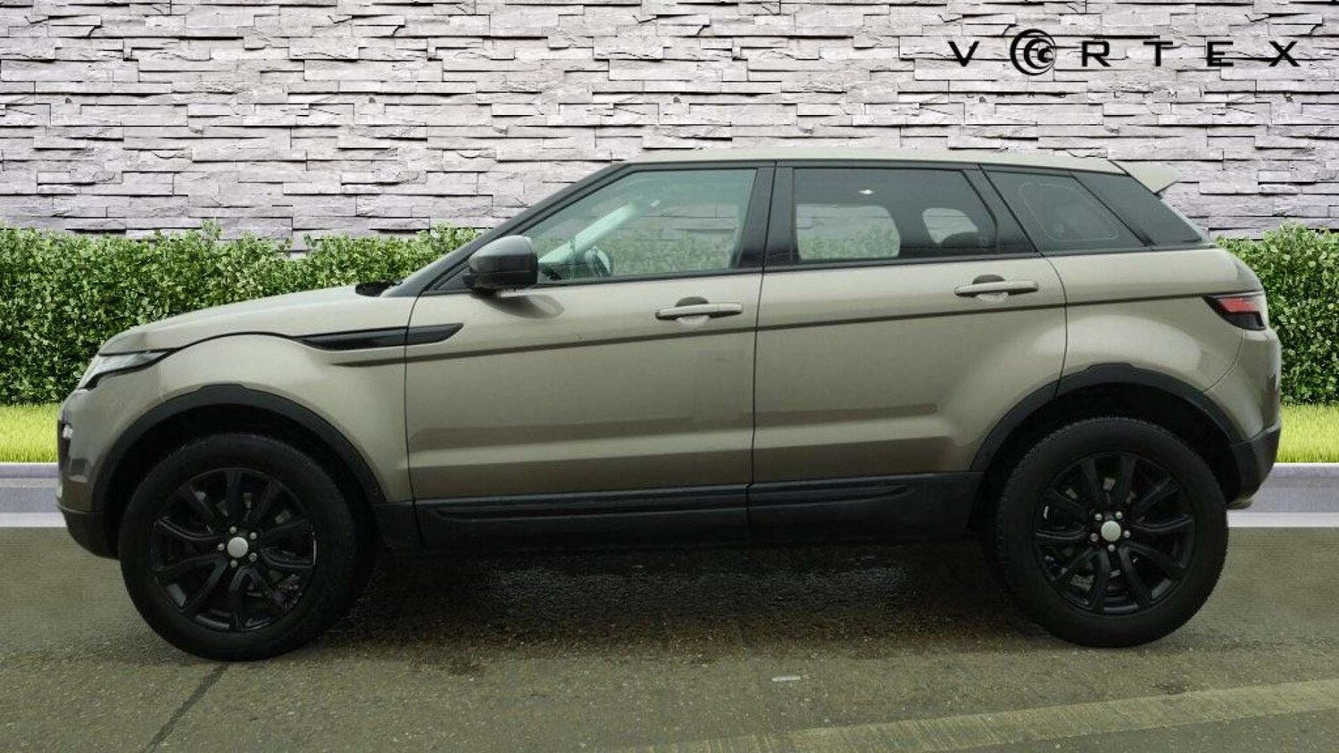 Used Land Rover Range Rover Evoque 2016 for sale - 77650512: Photo 6