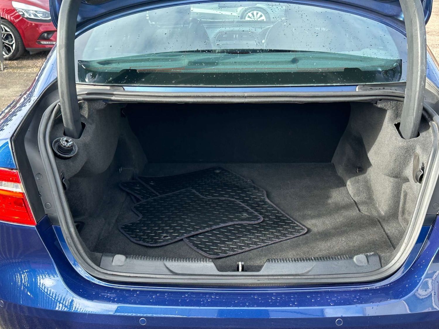 Used Jaguar XE 2016 for sale - 77567354: Photo 37