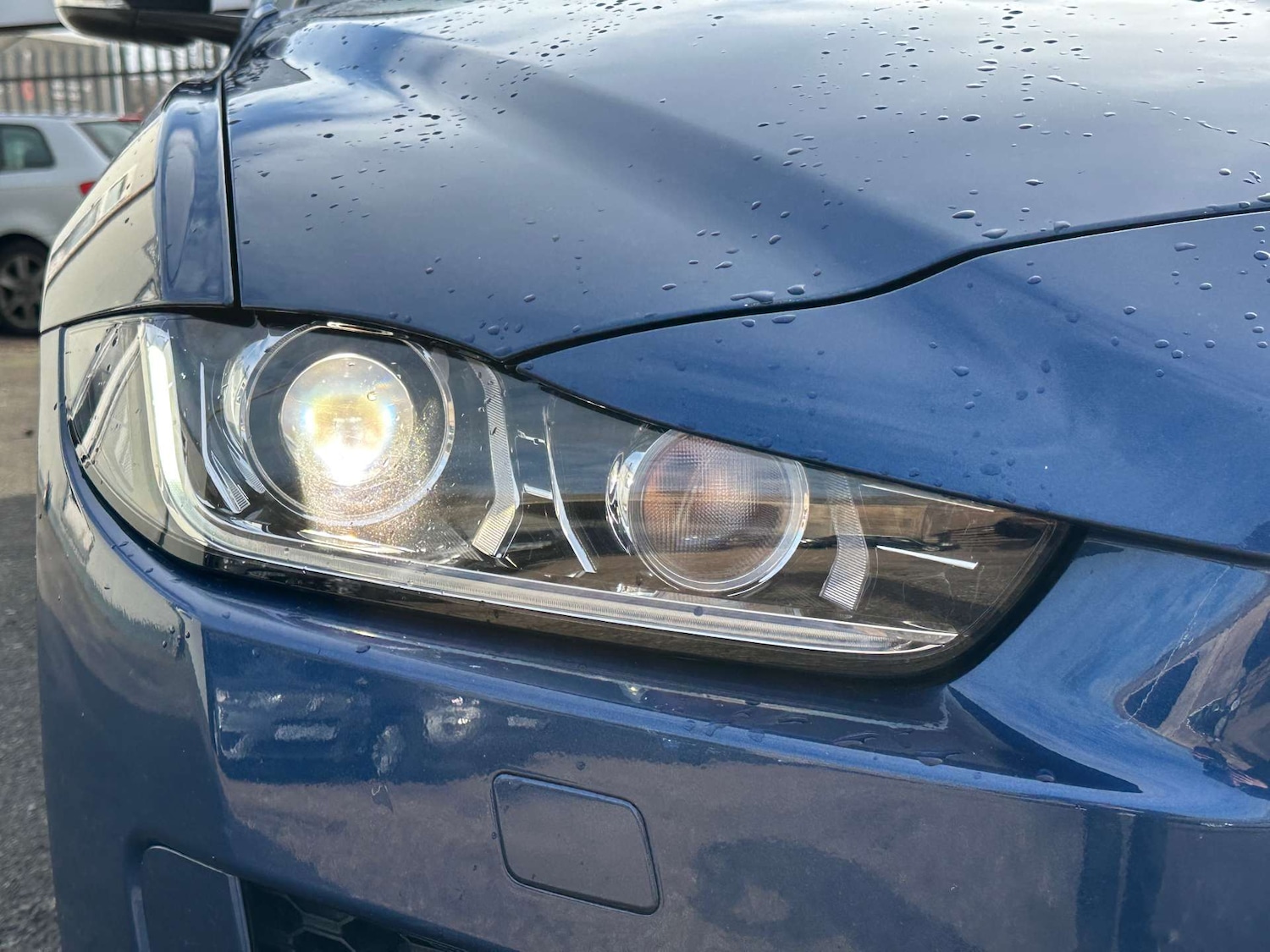 Used Jaguar XE 2016 for sale - 77567354: Photo 42