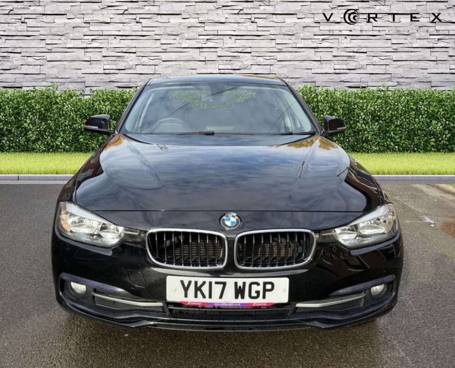 Used BMW 3 Series 2017 for sale - 77148640: Photo 2