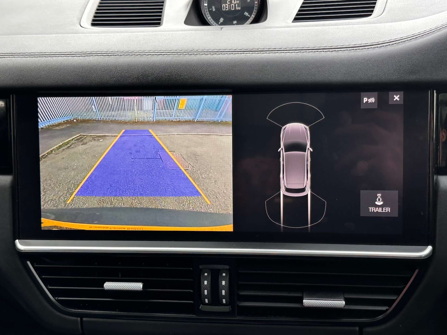 Used Porsche Cayenne 2018 for sale - 76600742: Photo 15