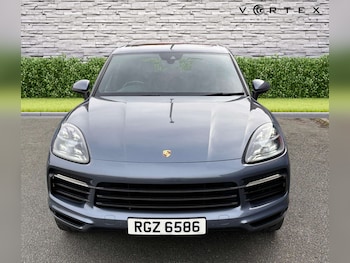 Used Porsche Cayenne 2018 for sale - 76600742: Photo