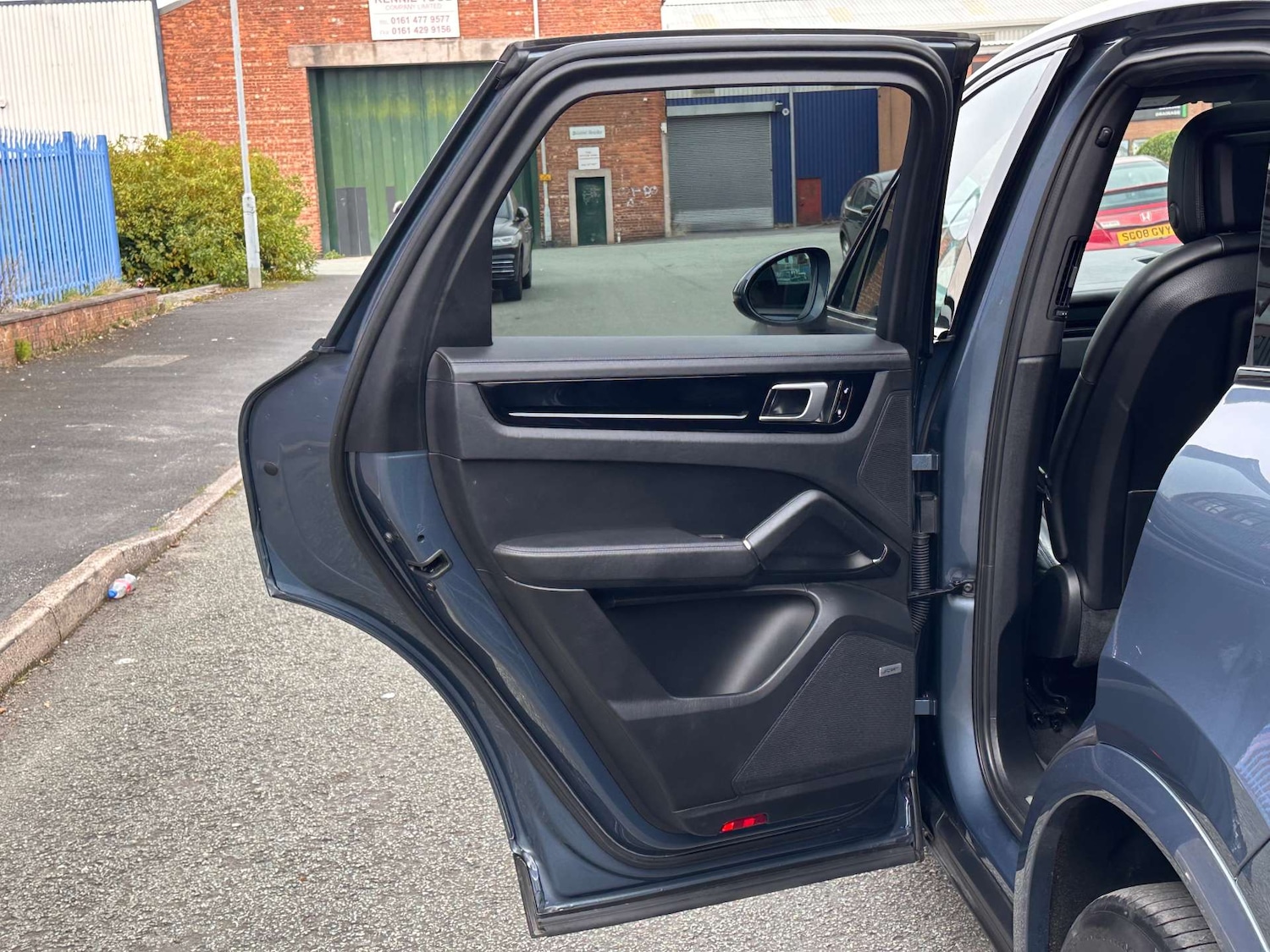 Used Porsche Cayenne 2018 for sale - 76600742: Photo 39