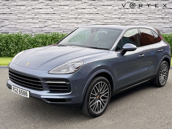 Used Porsche Cayenne 2018 for sale - 76600742: Photo