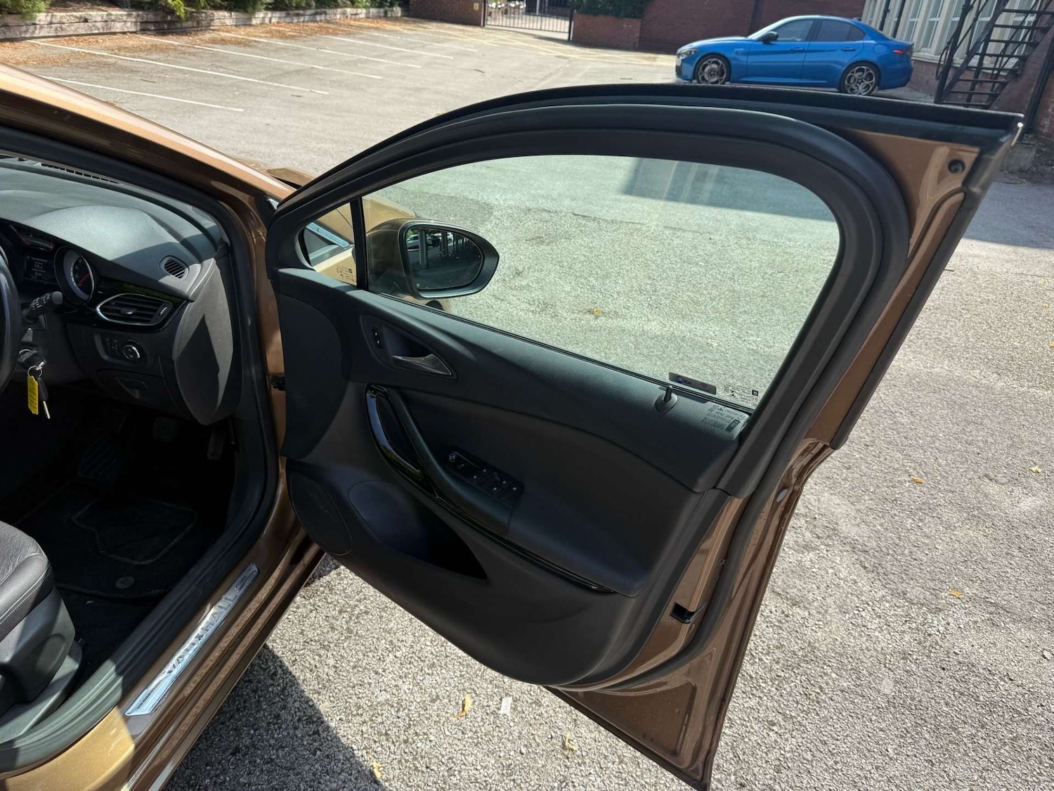 Vehicle 25