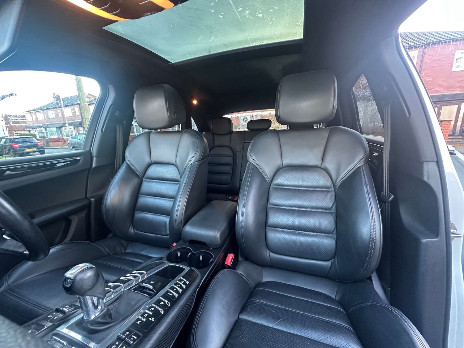 Used Porsche Macan 2015 for sale - 77022457: Photo 32