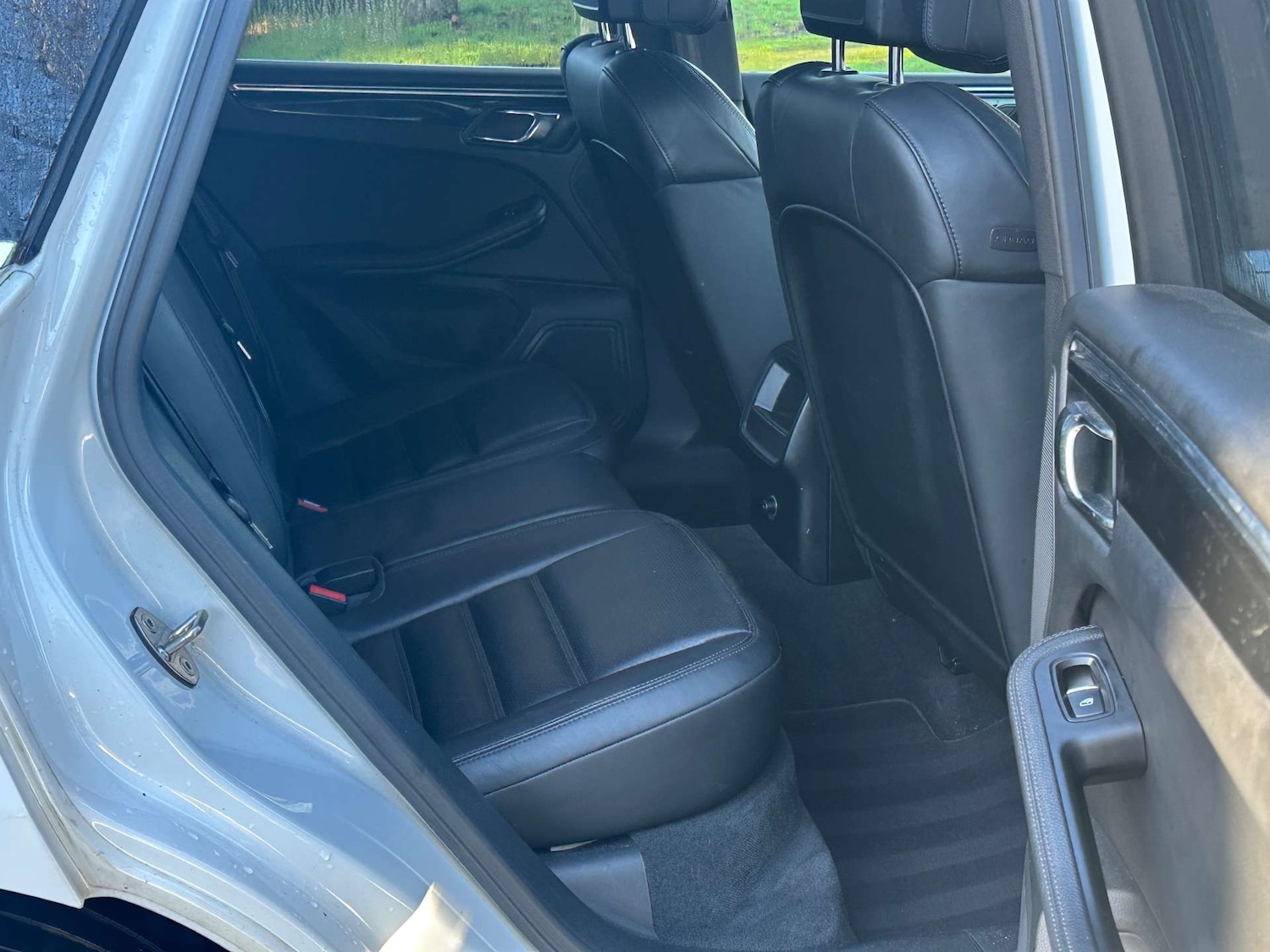 Used Porsche Macan 2015 for sale - 77022457: Photo 38