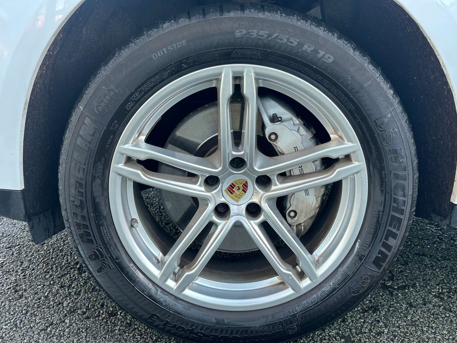 Used Porsche Macan 2015 for sale - 77022457: Photo 46