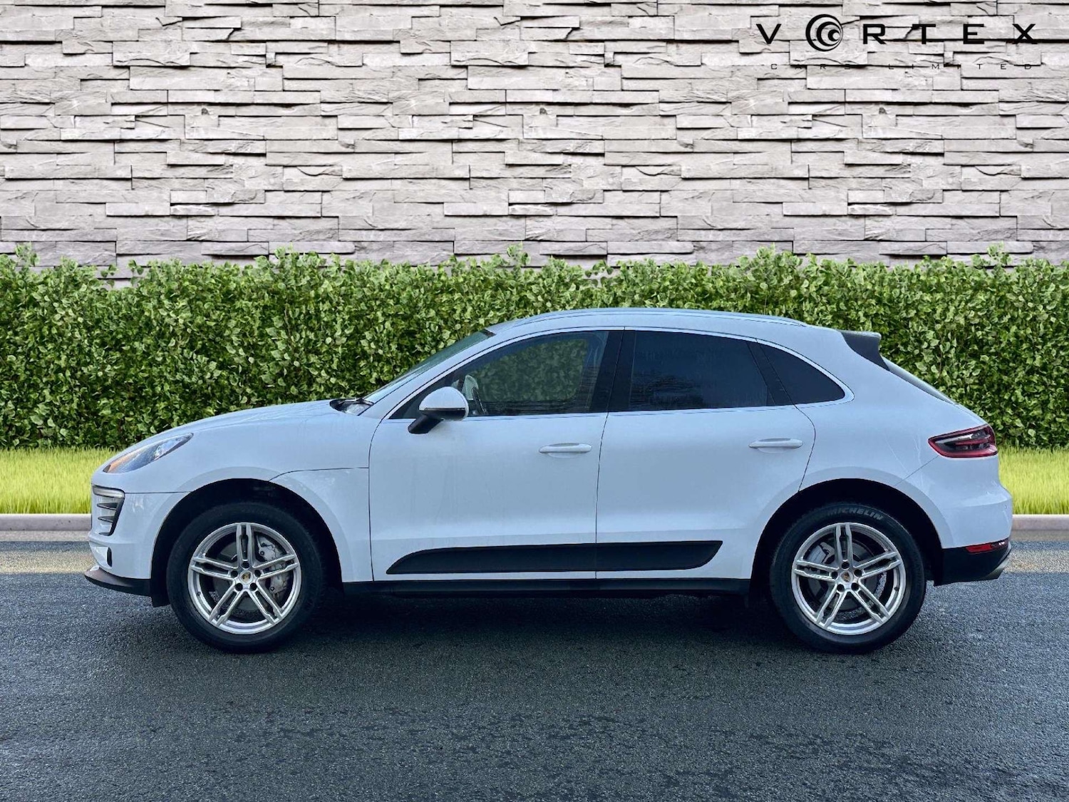 Used Porsche Macan 2015 for sale - 77022457: Photo 5