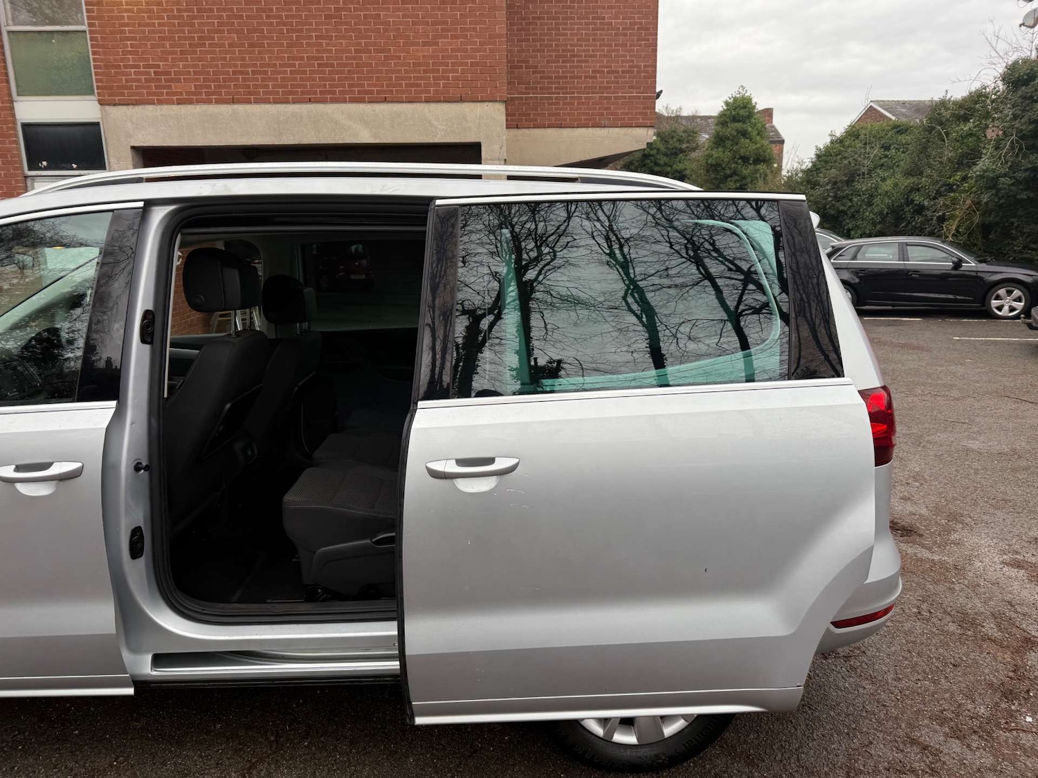 Used Volkswagen Sharan 2015 for sale - 77148620: Photo 17