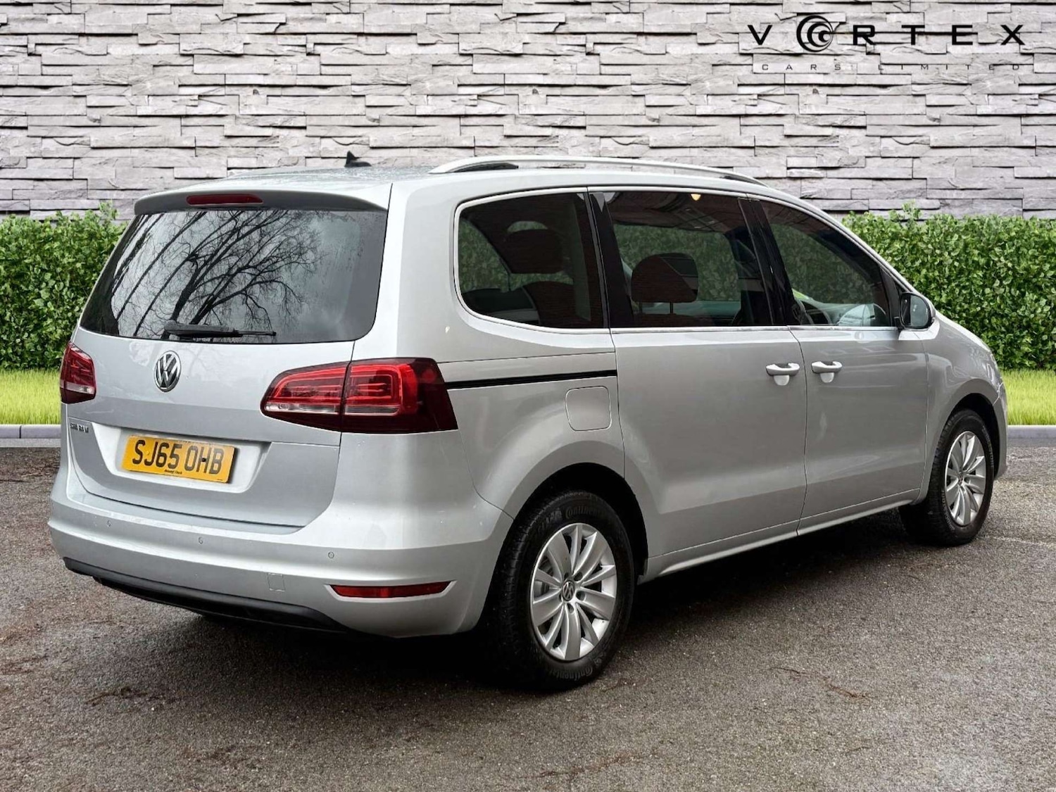 Used Volkswagen Sharan 2015 for sale - 77148620: Photo 4