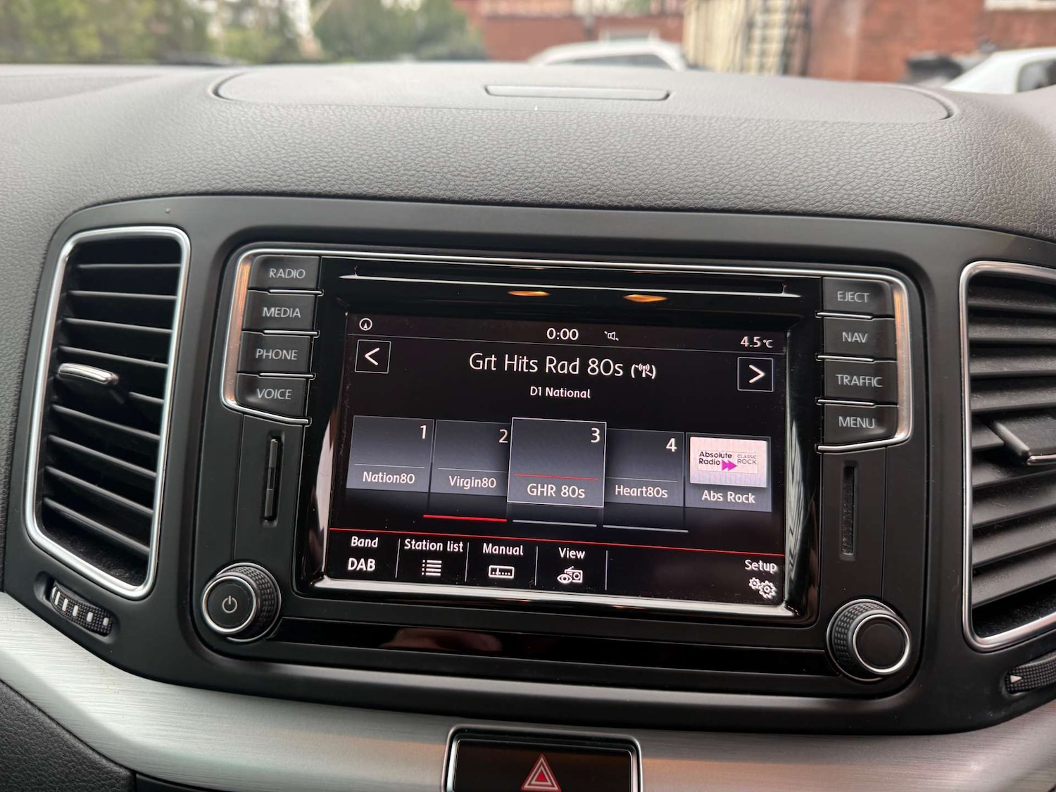 Used Volkswagen Sharan 2015 for sale - 77148620: Photo 42