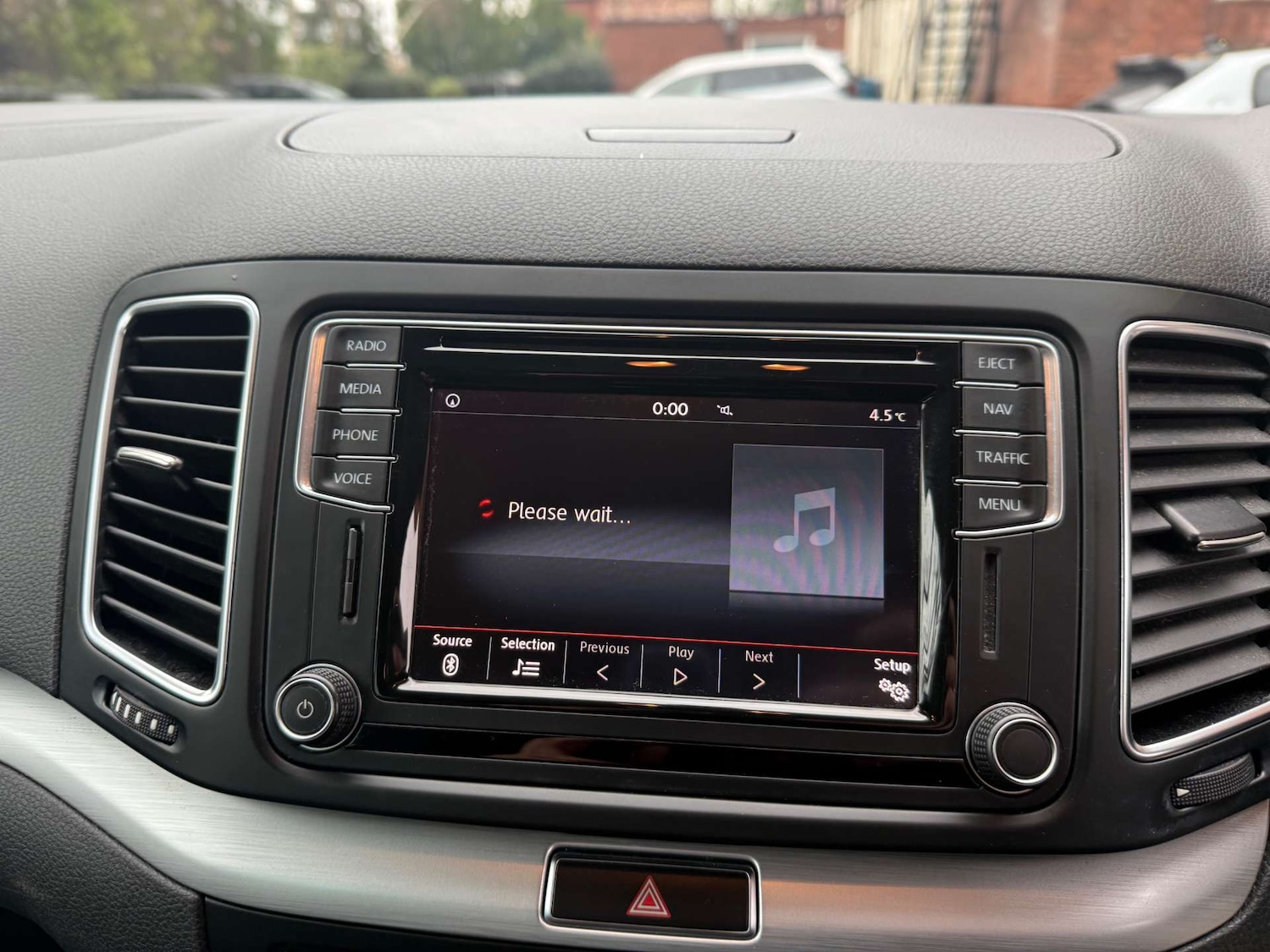 Used Volkswagen Sharan 2015 for sale - 77148620: Photo 43