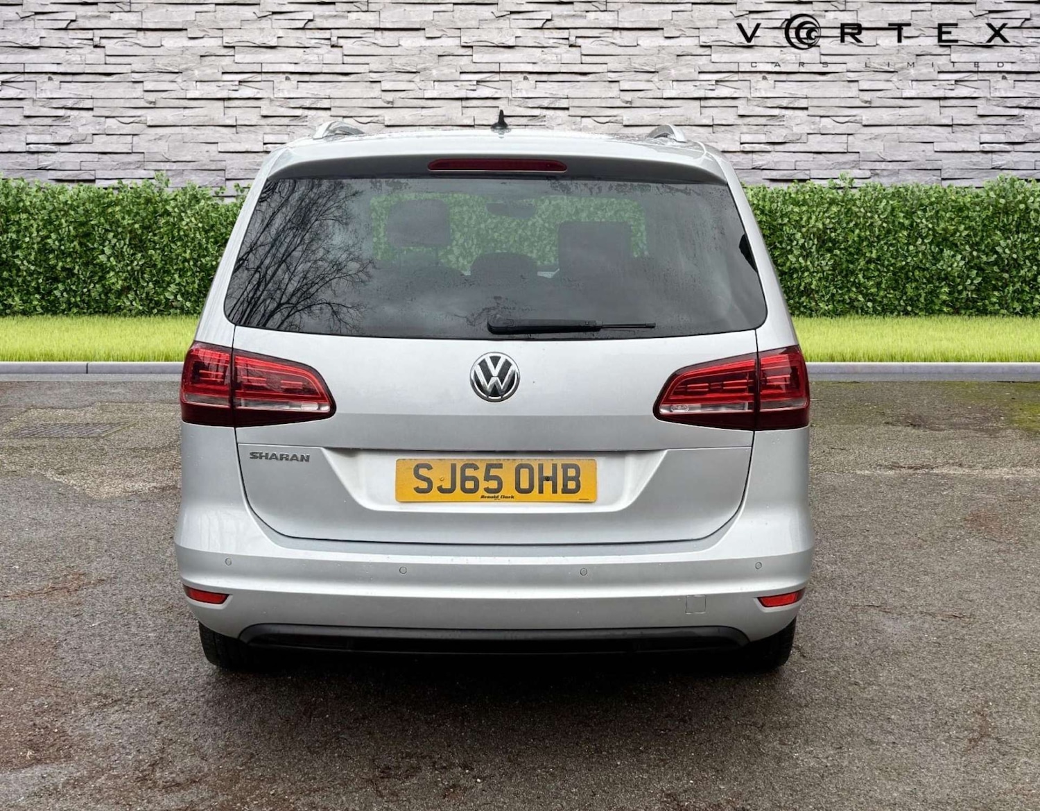 Used Volkswagen Sharan 2015 for sale - 77148620: Photo 5