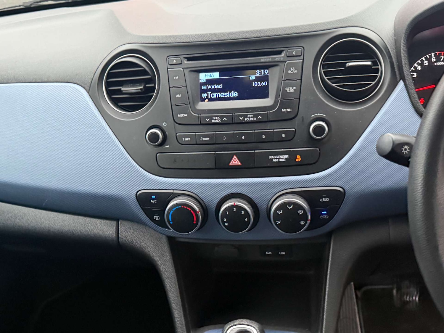 Used Hyundai i10 2015 for sale - 76948200: Photo 13