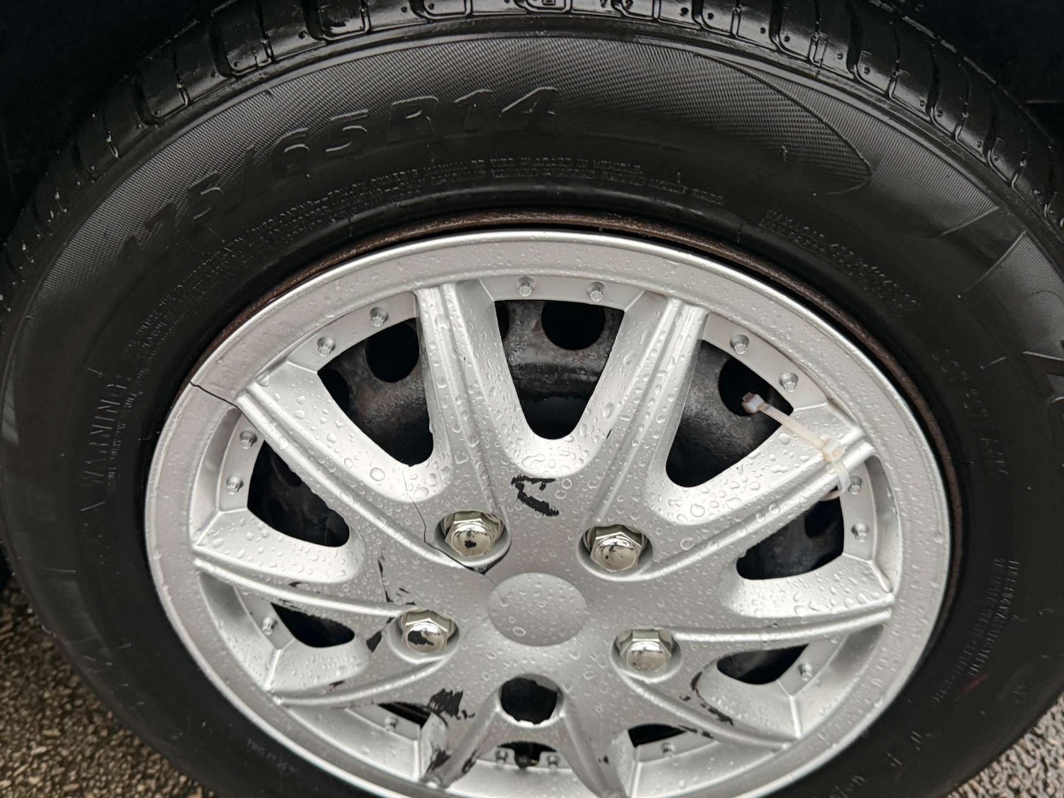 Used Hyundai i10 2015 for sale - 76948200: Photo 18