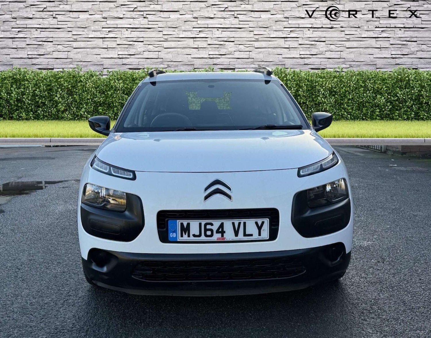 Used Citroen C4 Cactus 2014 for sale - 77148680: Photo 2