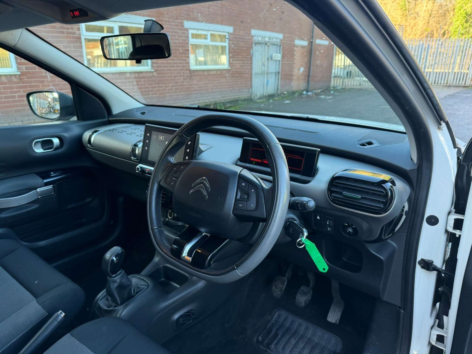 Used Citroen C4 Cactus 2014 for sale - 77148680: Photo 29