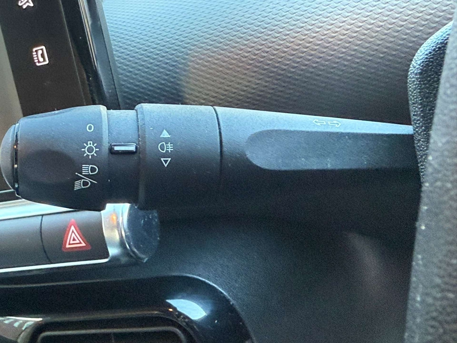 Used Citroen C4 Cactus 2014 for sale - 77148680: Photo 36