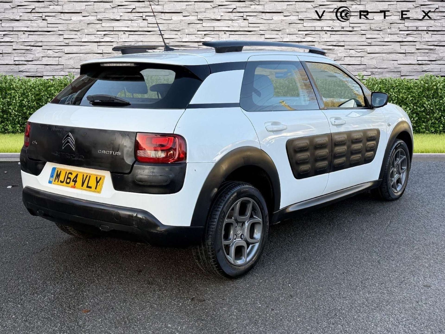 Used Citroen C4 Cactus 2014 for sale - 77148680: Photo 4