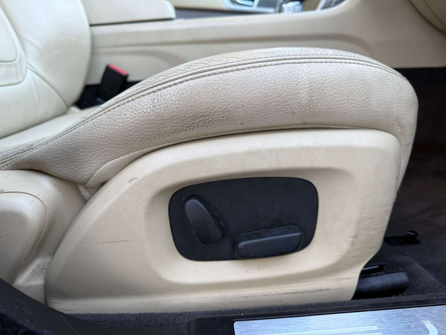 Used Jaguar XF 2014 for sale - 77148685: Photo 13