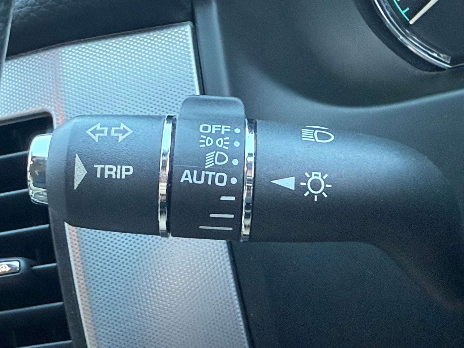 Used Jaguar XF 2014 for sale - 77148685: Photo 38