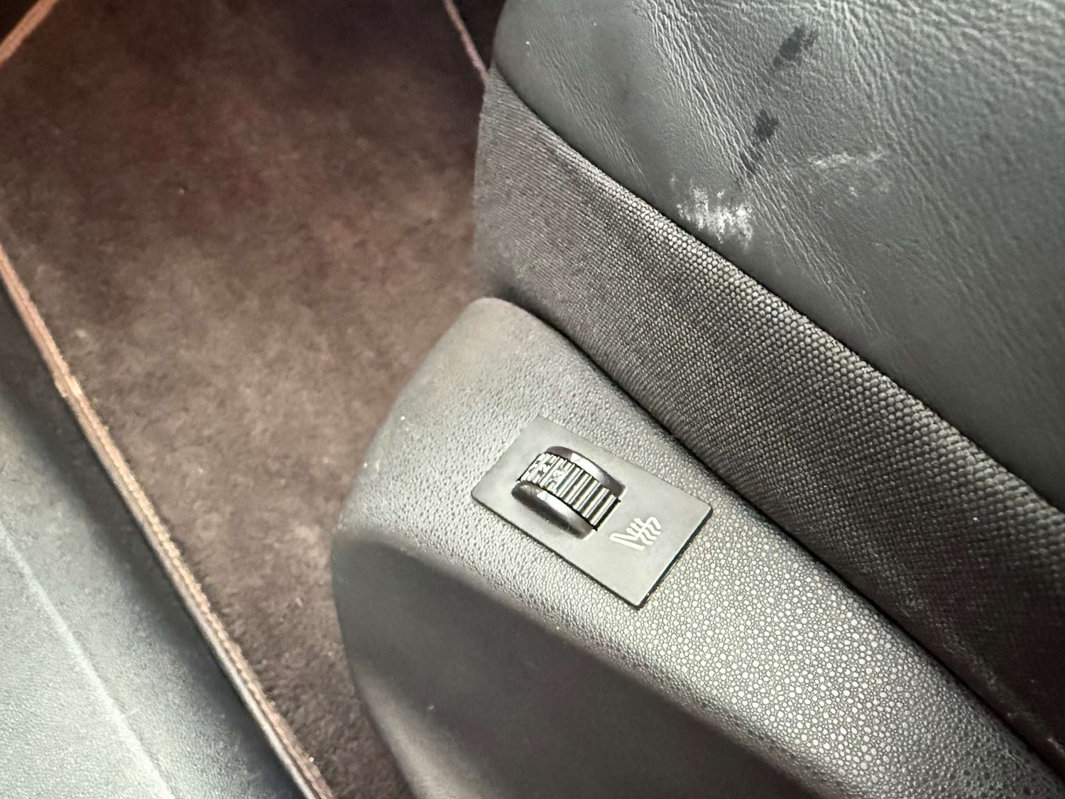 Used Peugeot 208 2015 for sale - 77165455: Photo 12