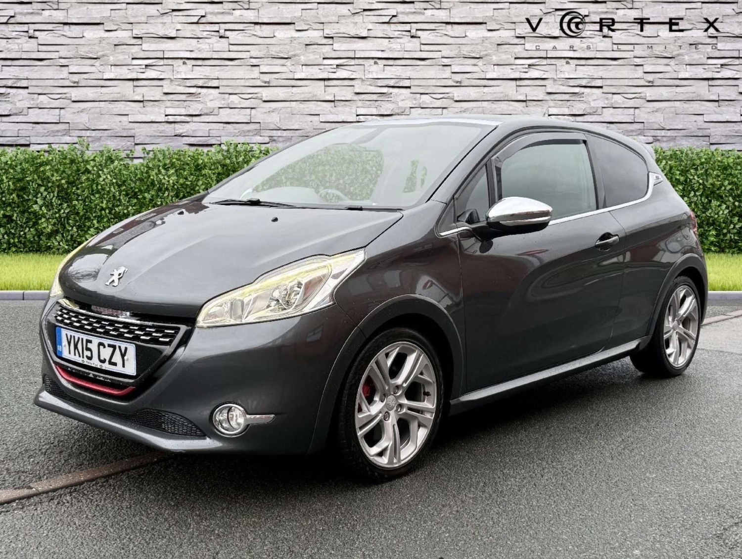 Used Peugeot 208 2015 for sale - 77165455: Photo 3