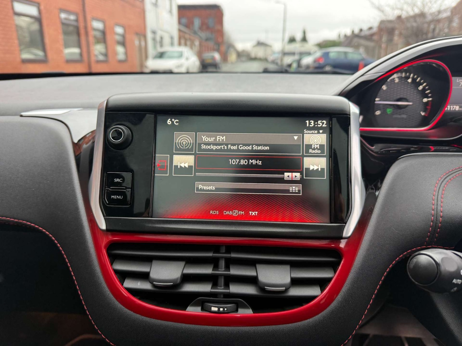 Used Peugeot 208 2015 for sale - 77165455: Photo 40