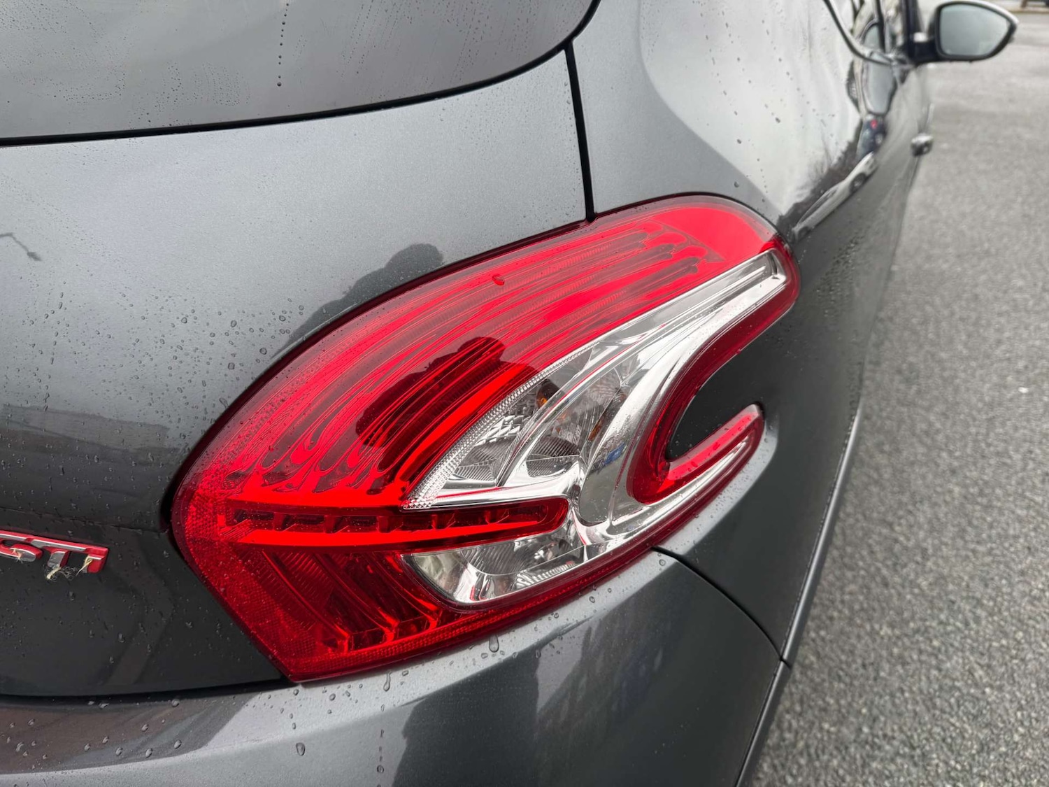 Used Peugeot 208 2015 for sale - 77165455: Photo 47