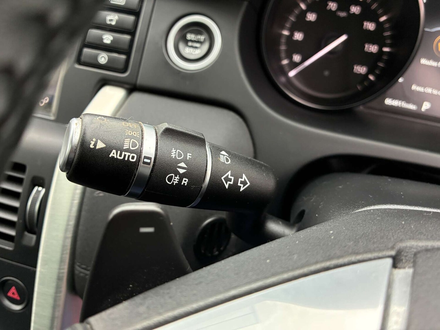 Used Land Rover Discovery Sport 2018 for sale - 77469871: Photo 34