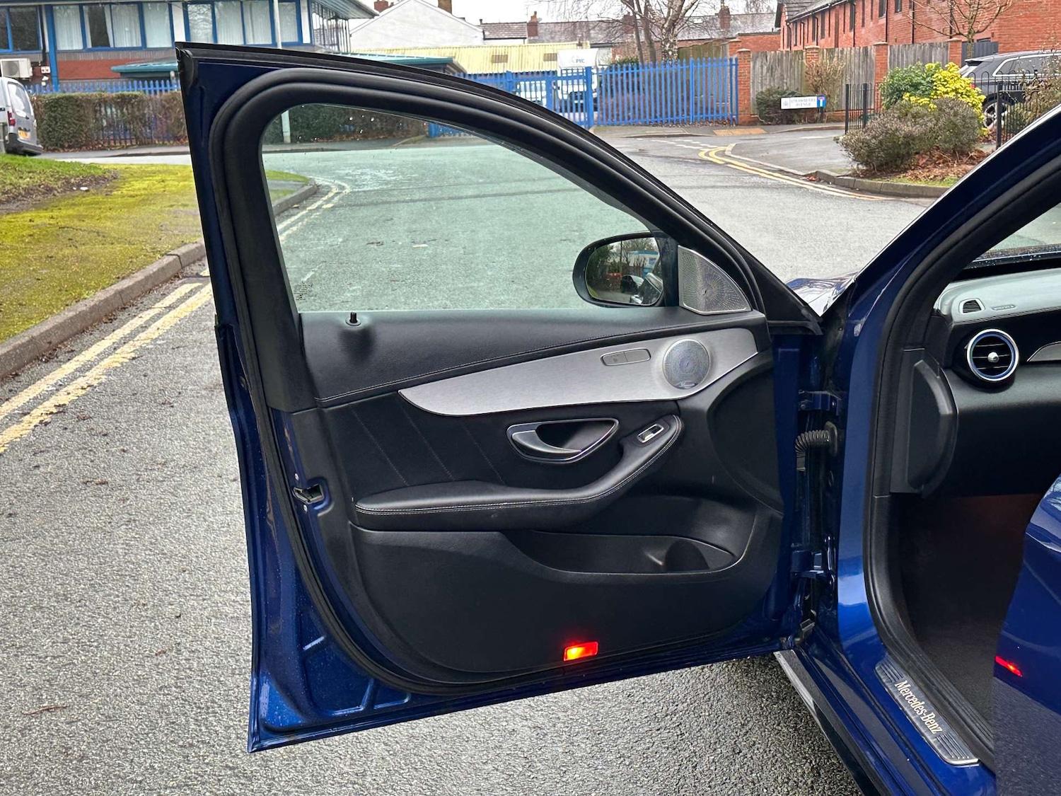 Used Mercedes-Benz C Class 2018 for sale - 77241068: Photo 26