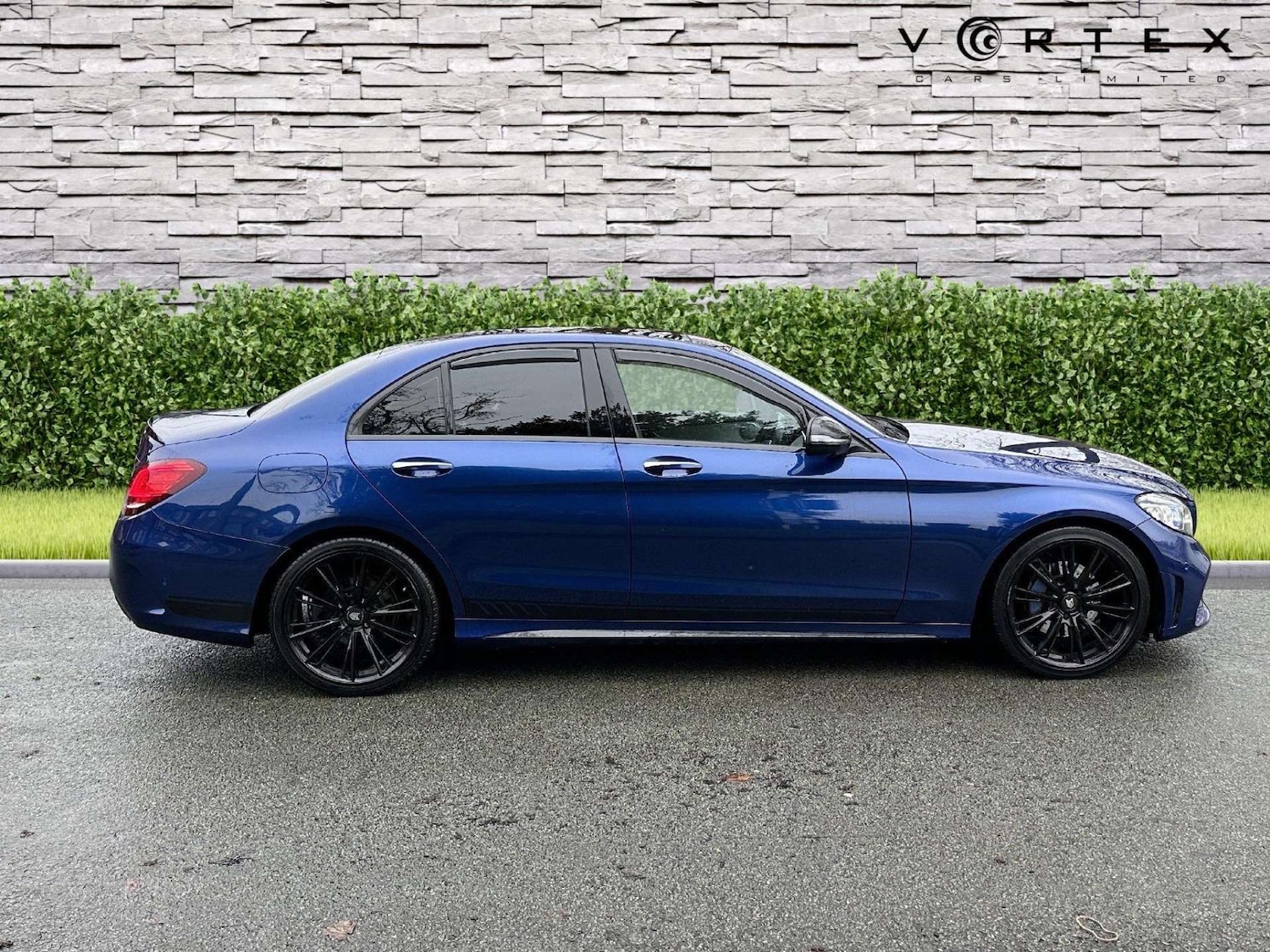 Used Mercedes-Benz C Class 2018 for sale - 77241068: Photo 8