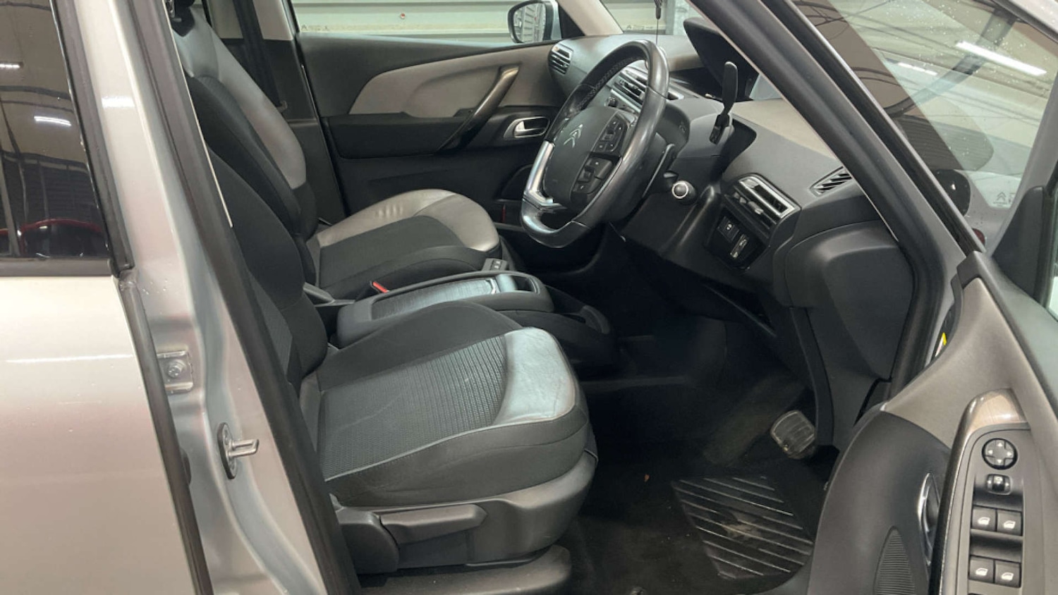 Used Citroen C4 Grand Picasso 2016 for sale - 76666265: Photo 9