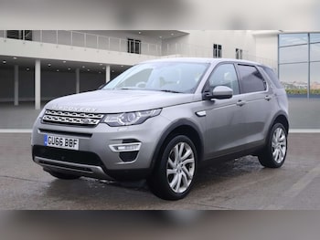 Used Land Rover Discovery Sport 2016 for sale - 76957802: Photo