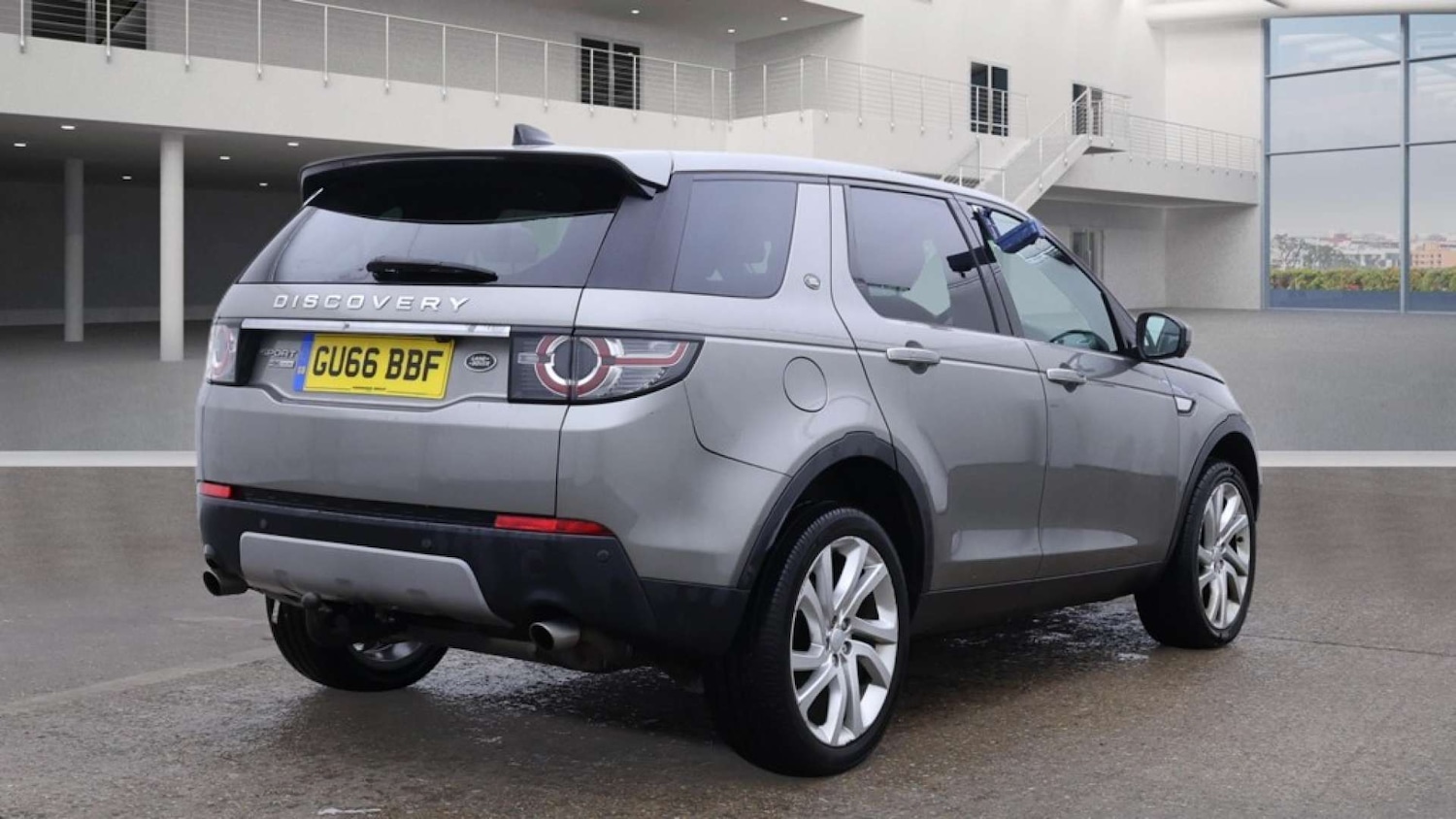 Used Land Rover Discovery Sport 2016 for sale - 76957802: Photo 3