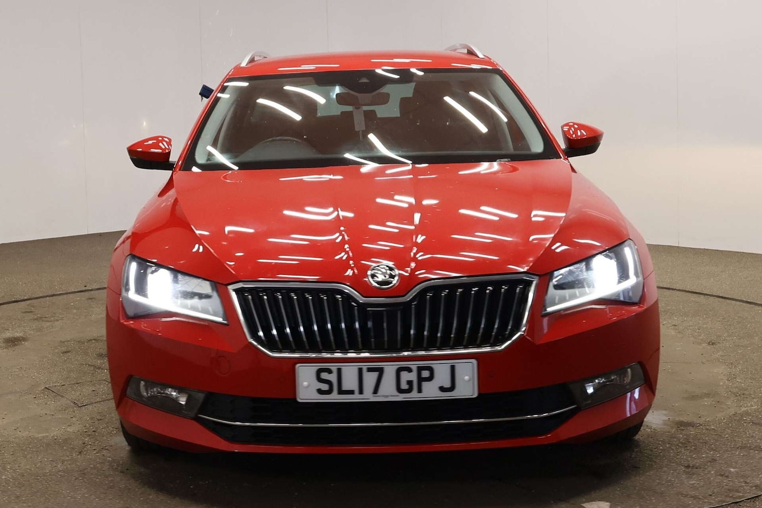 Used Skoda Superb 2017 for sale - 77953380: Photo 3