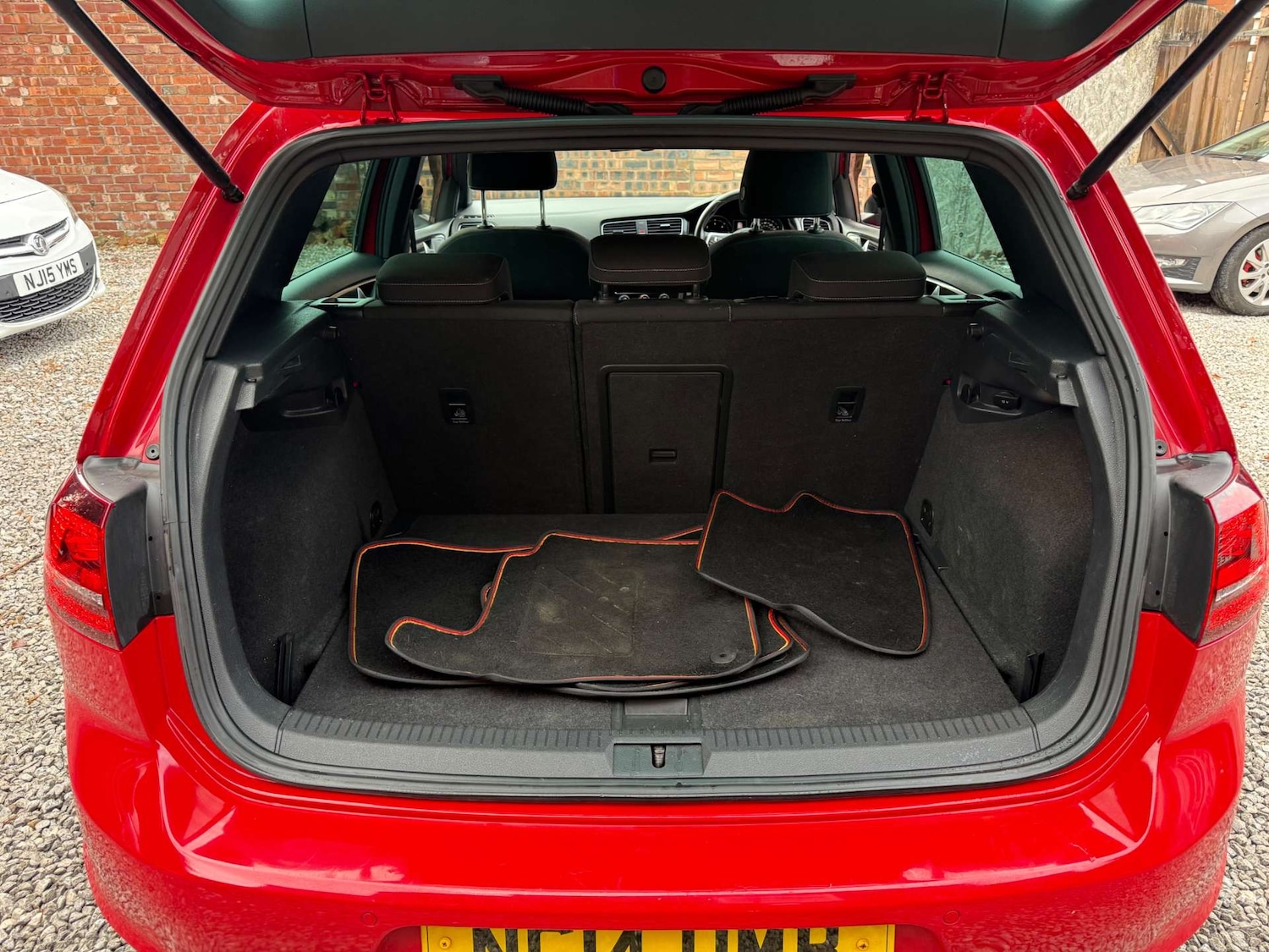 Used Volkswagen Golf 2014 for sale - 77355533: Photo 15