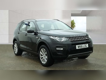 Used Land Rover Discovery Sport 2016 for sale - 78908807: Photo