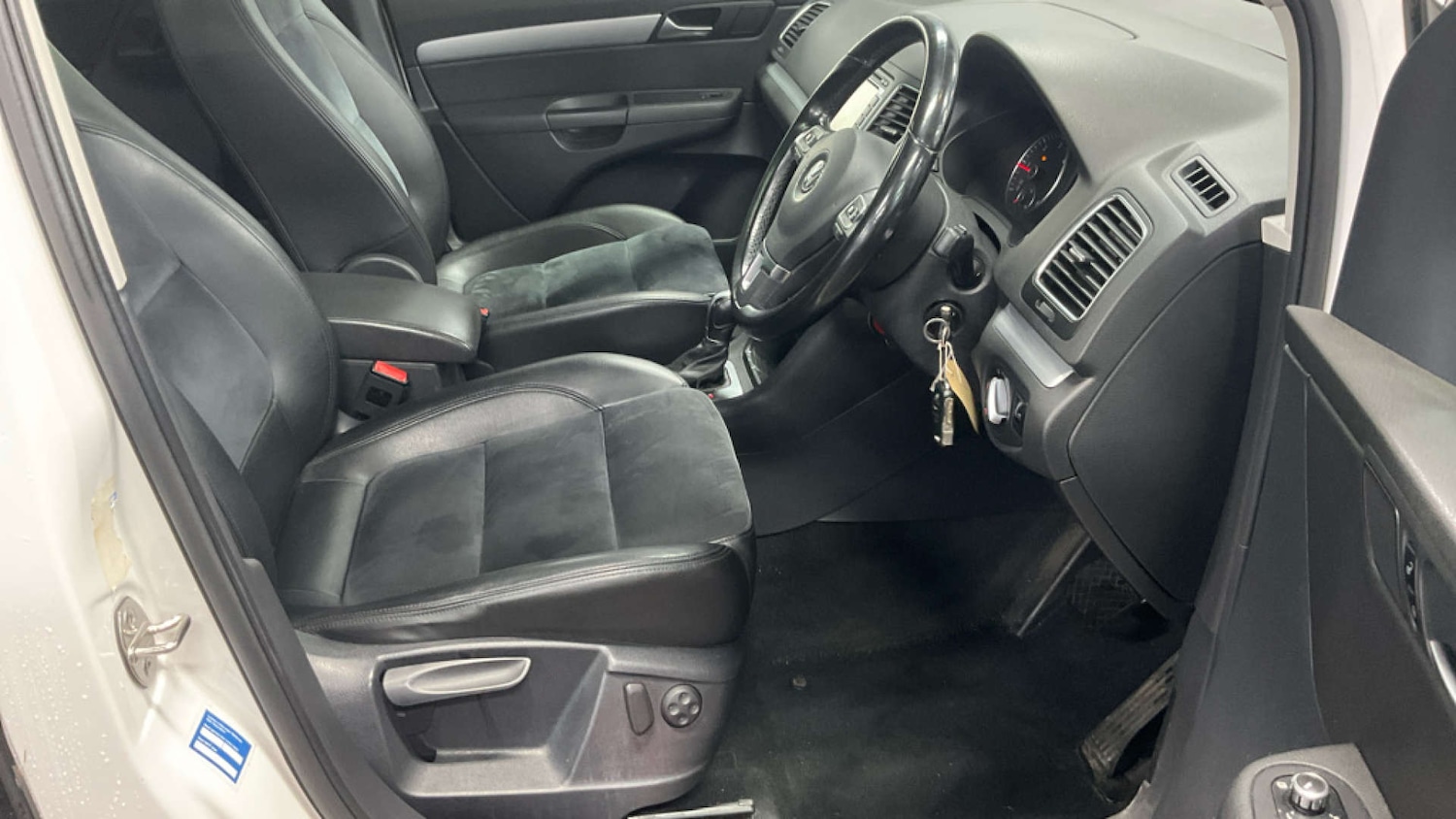 Used Volkswagen Sharan 2014 for sale - 76666256: Photo 6