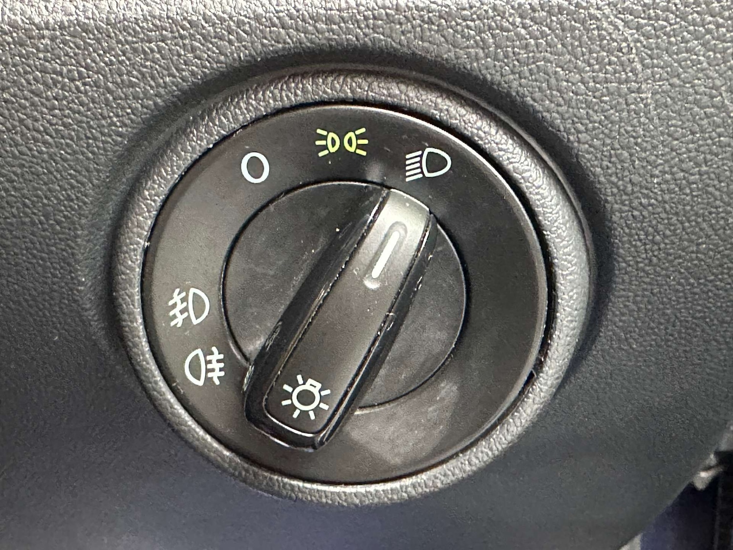 Used Skoda Citigo 2013 for sale - 76666282: Photo 17