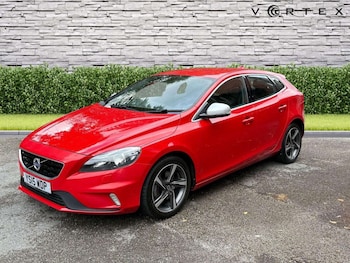 Used Volvo V40 2015 for sale - 75169225: Photo