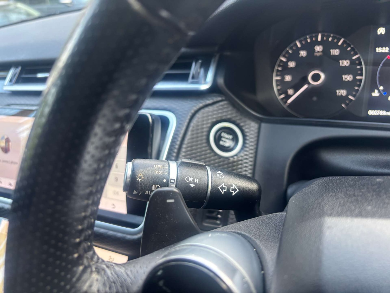 Used Land Rover Range Rover Velar 2017 for sale - 77262818: Photo 33