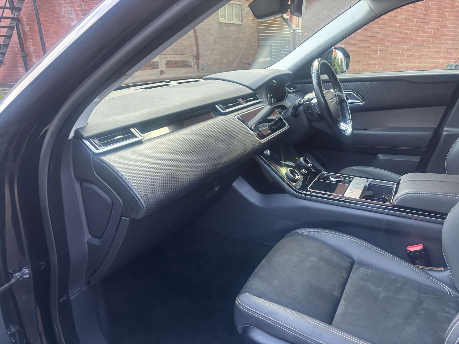 Used Land Rover Range Rover Velar 2017 for sale - 77262818: Photo 38