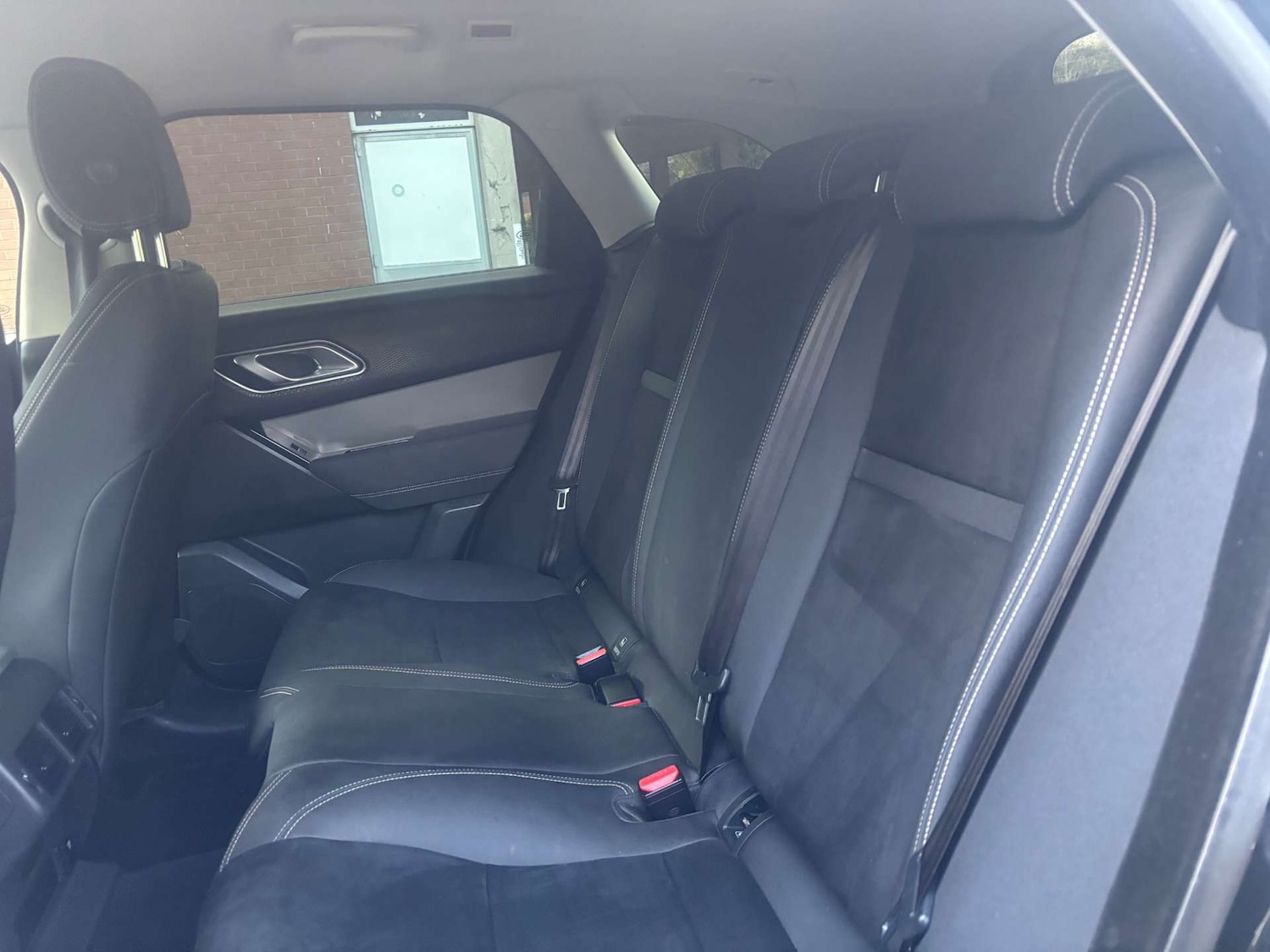 Used Land Rover Range Rover Velar 2017 for sale - 77262818: Photo 39