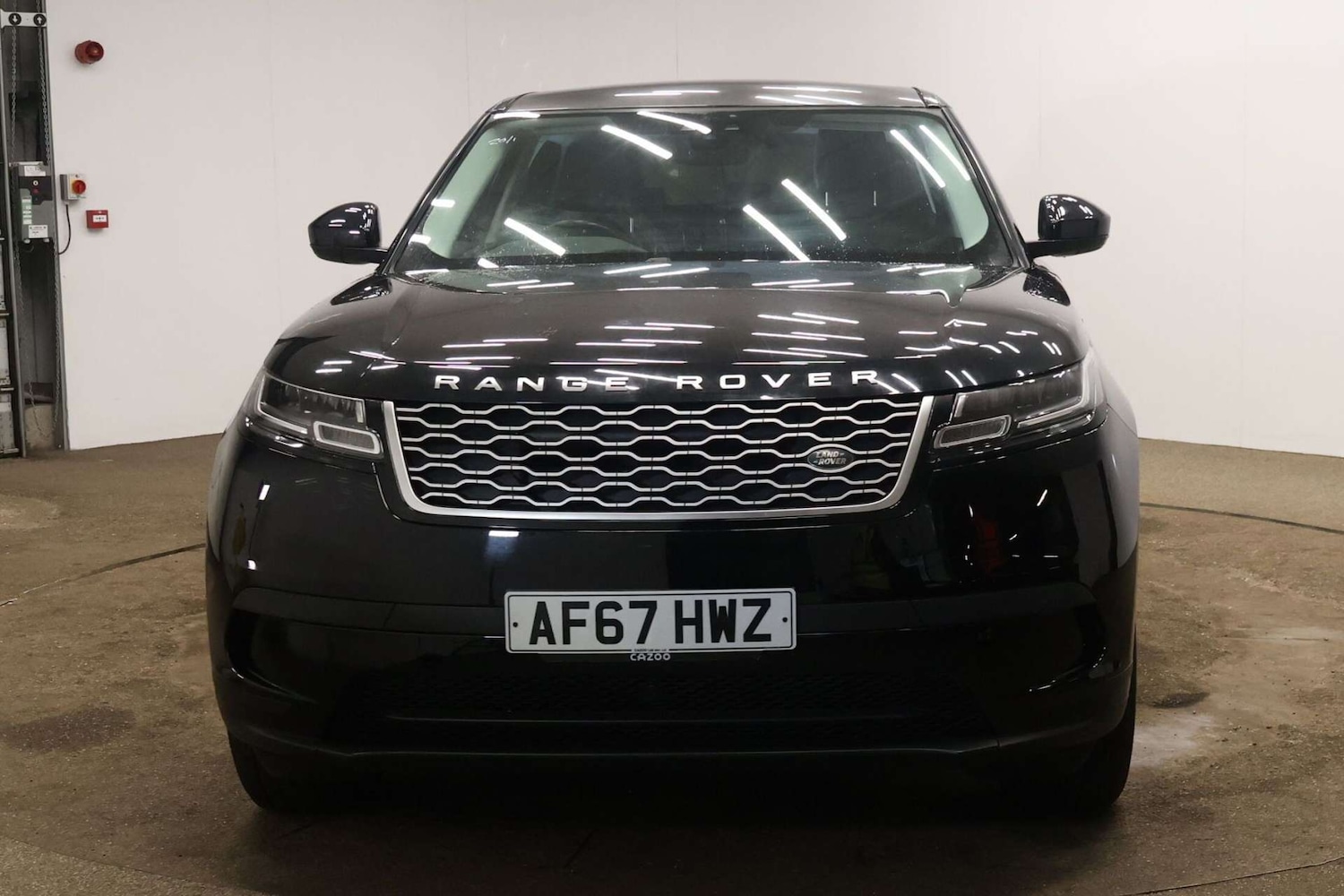 Used Land Rover Range Rover Velar 2017 for sale - 77262818: Photo 4