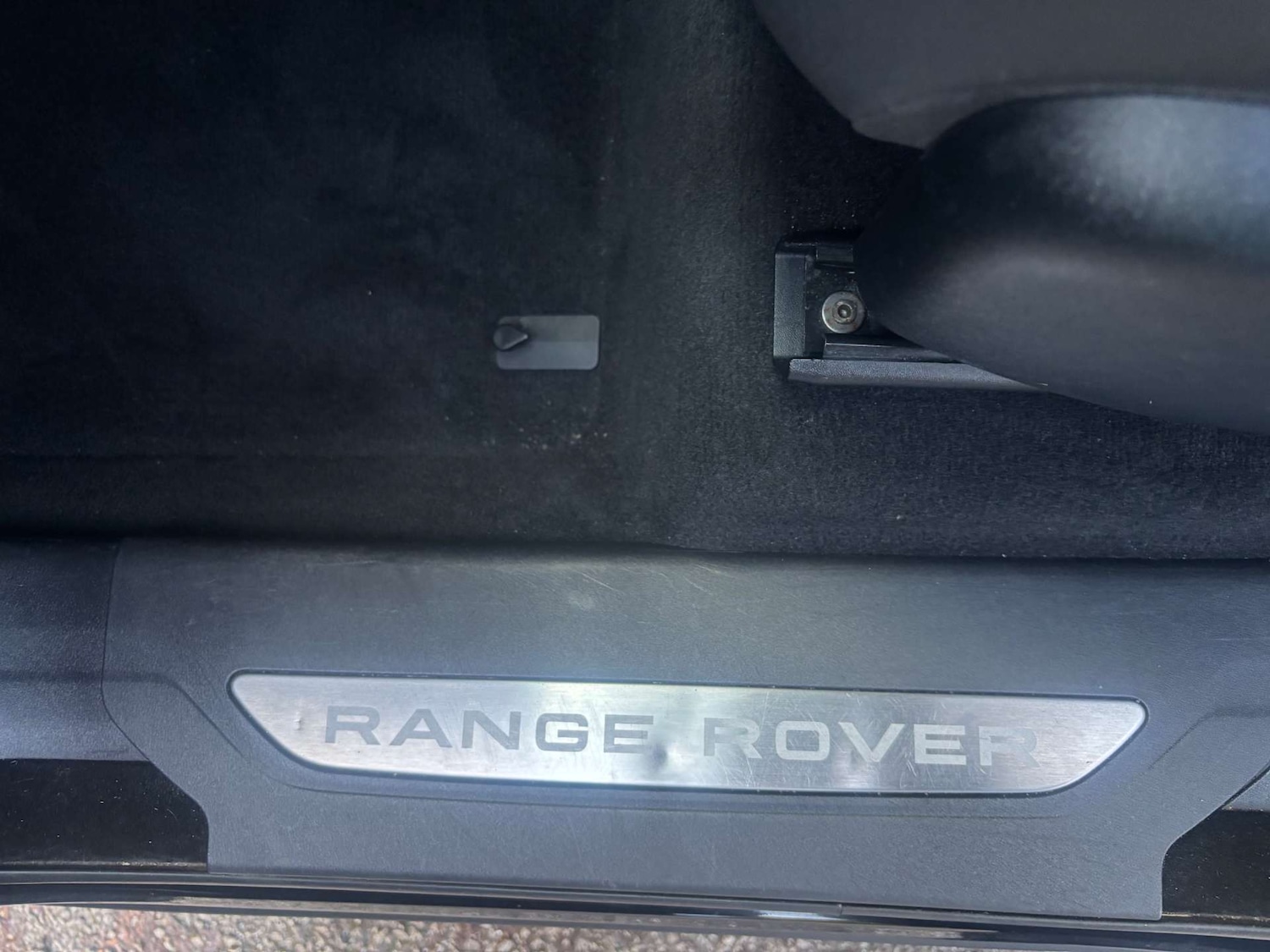 Used Land Rover Range Rover Velar 2017 for sale - 77262818: Photo 43