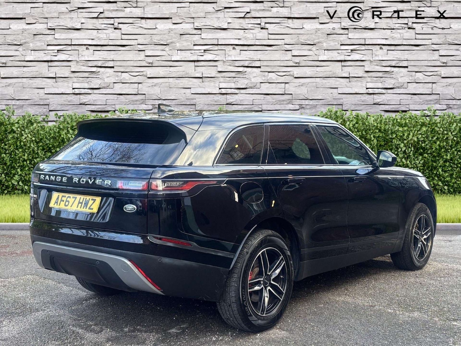 Used Land Rover Range Rover Velar 2017 for sale - 77262818: Photo 9