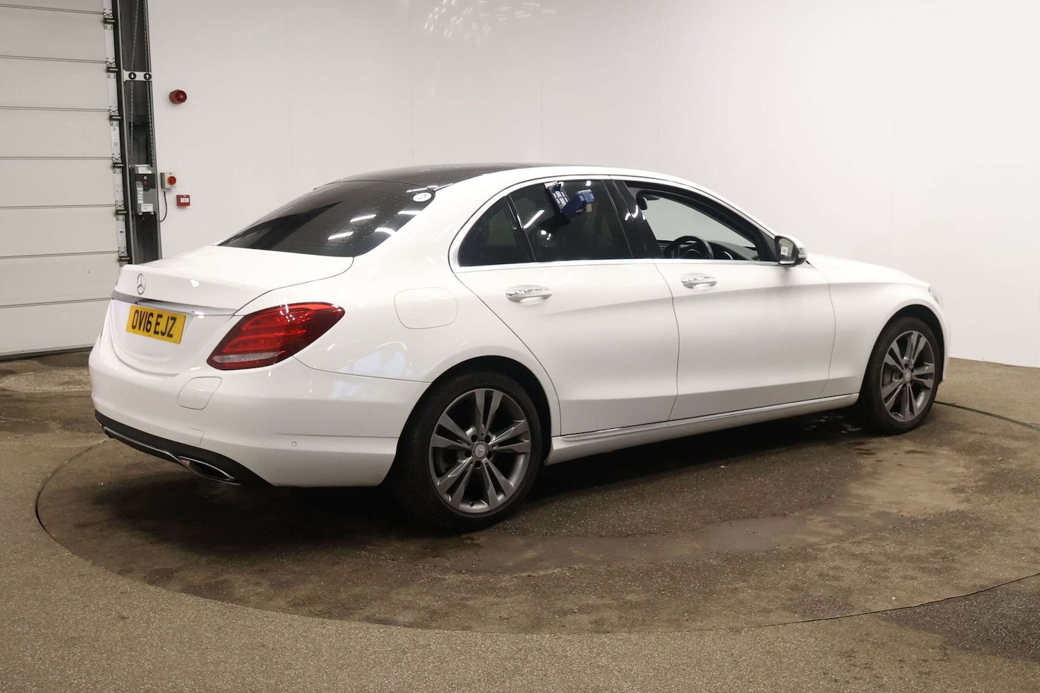 Used Mercedes-Benz C Class 2016 for sale - 77342149: Photo 3